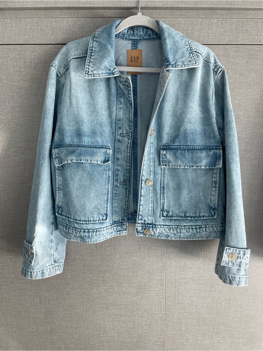 GAP Women’s Light Blue Denim Jacket